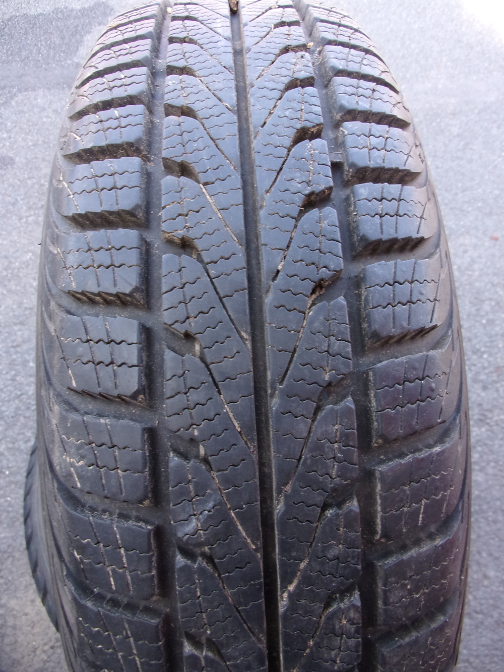 175/70/13 82T TOYO Vario V2+, celoroční